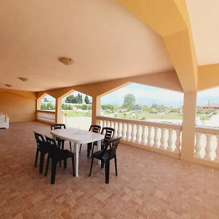 Regina - Sperlonga Vertice 3*