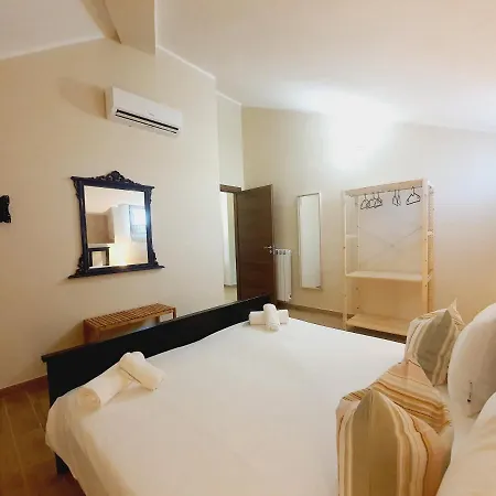 Regina - Sperlonga Vertice Guest house 3*